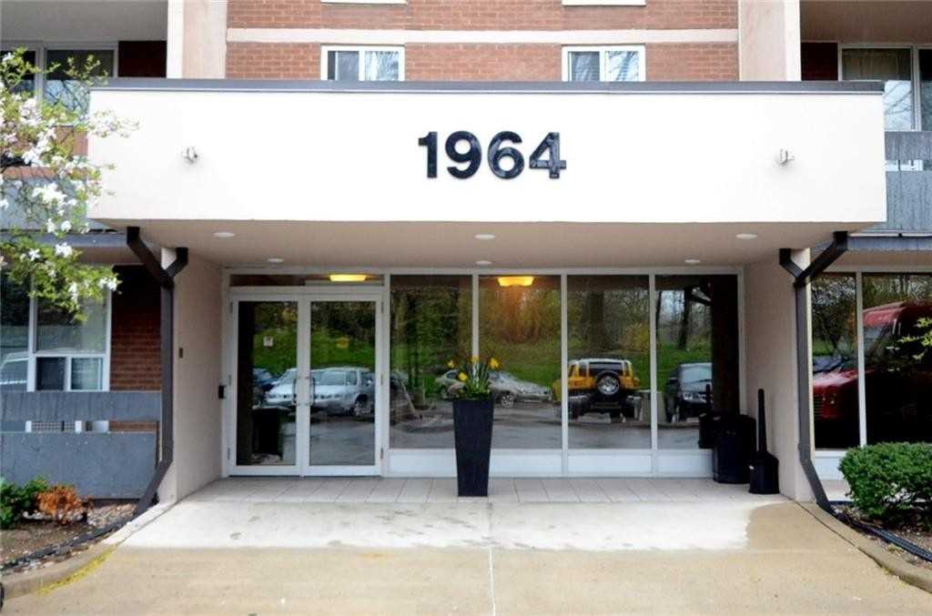 1964 Main St W, #503