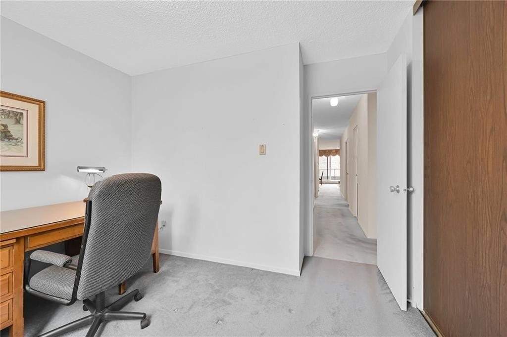 1964 Main St W, #503
