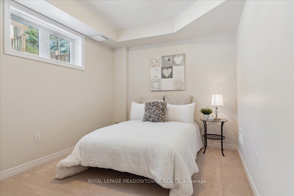 Listing X6001900 - Large Photo # 27