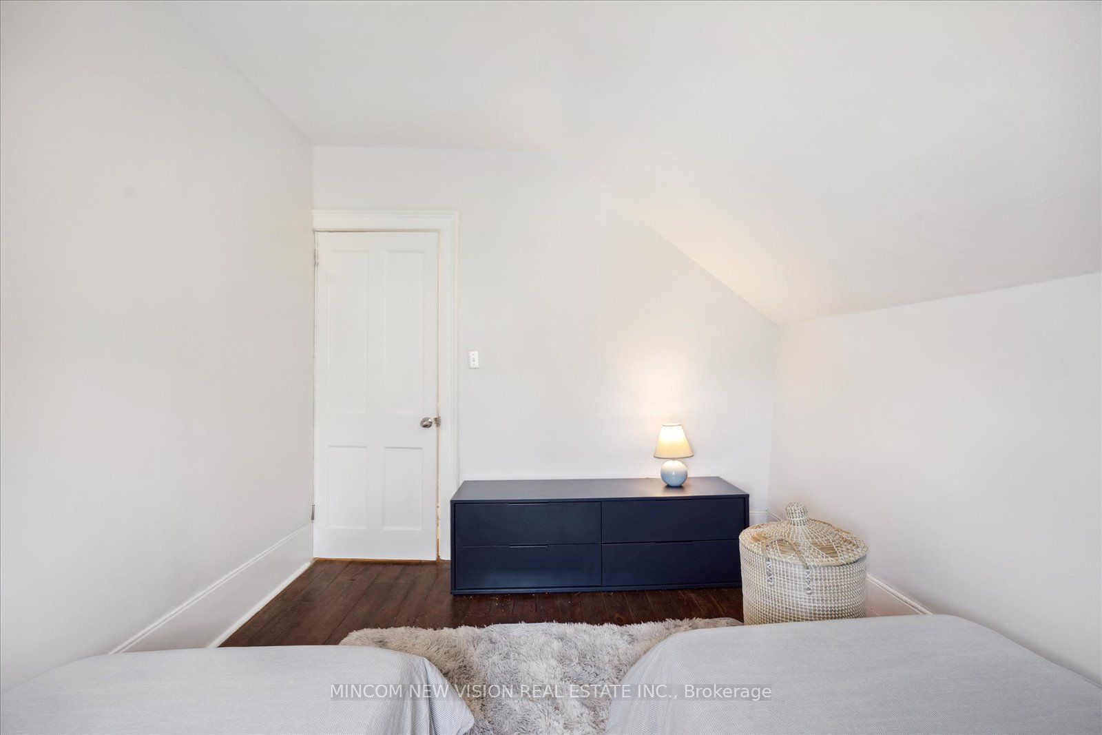 61 Riverview Road