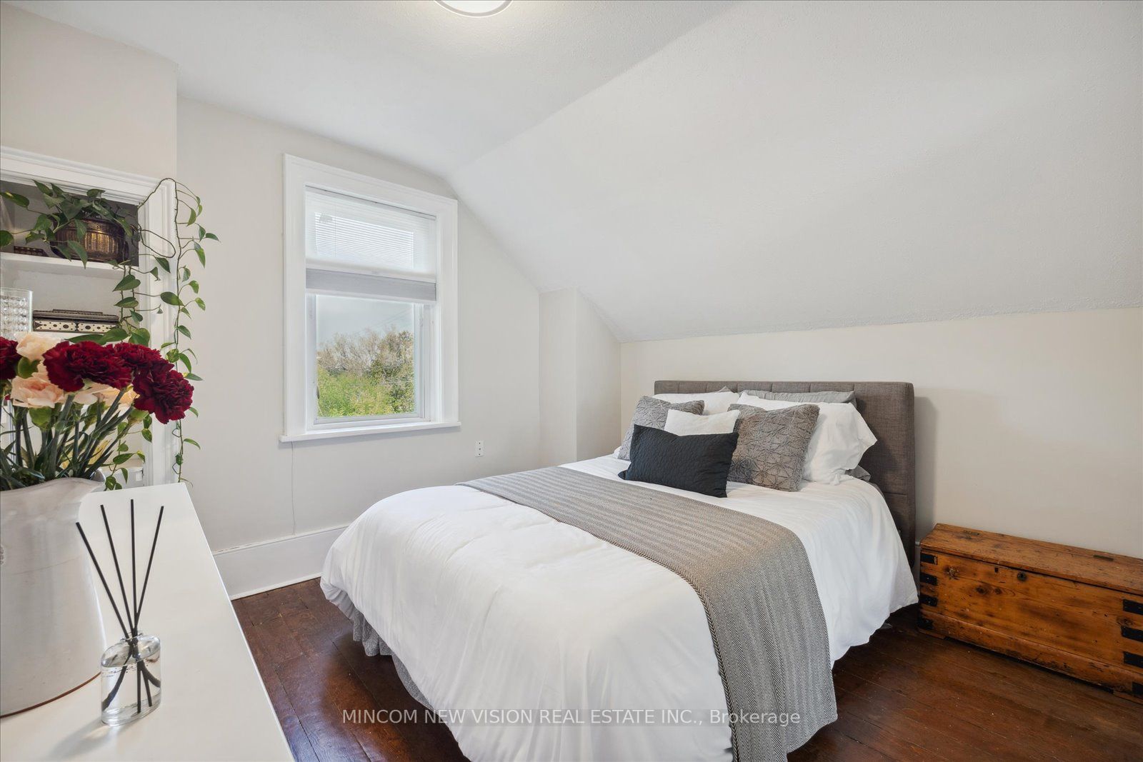 61 Riverview Road