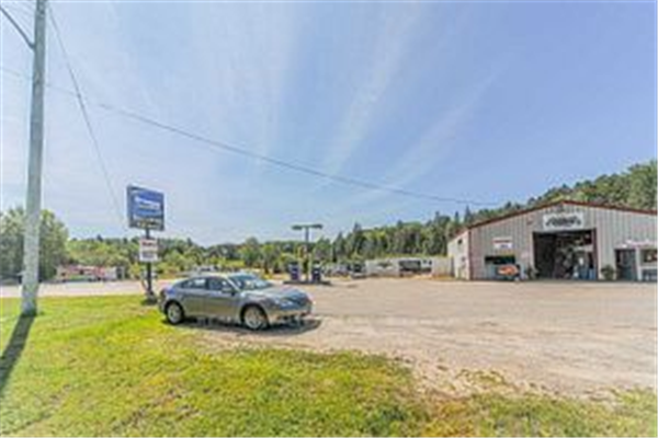 29847 Highway 60 Rd, South Algonquin