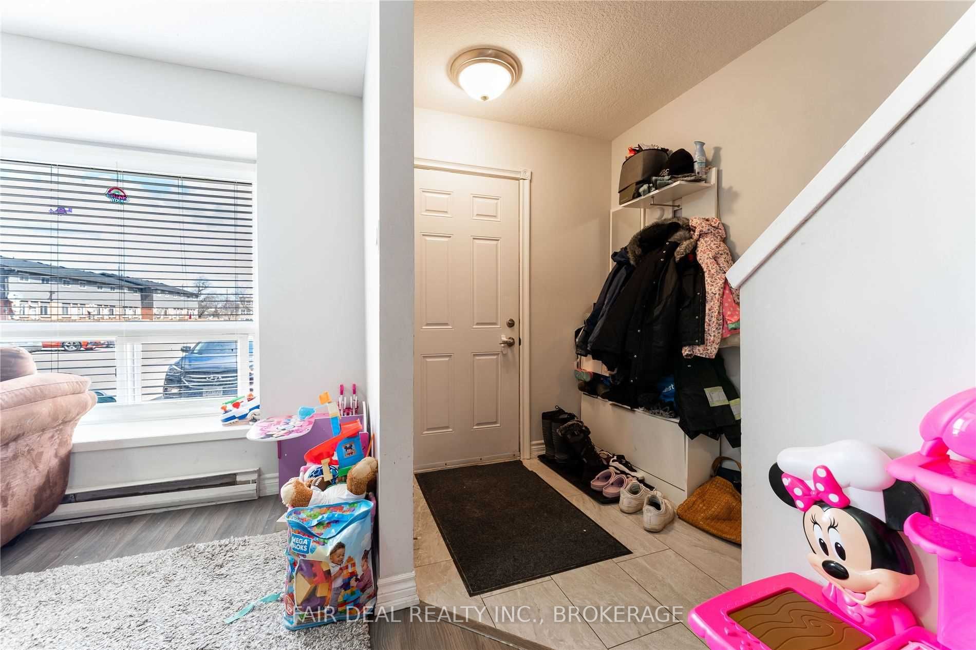 1443 Huron St, #18