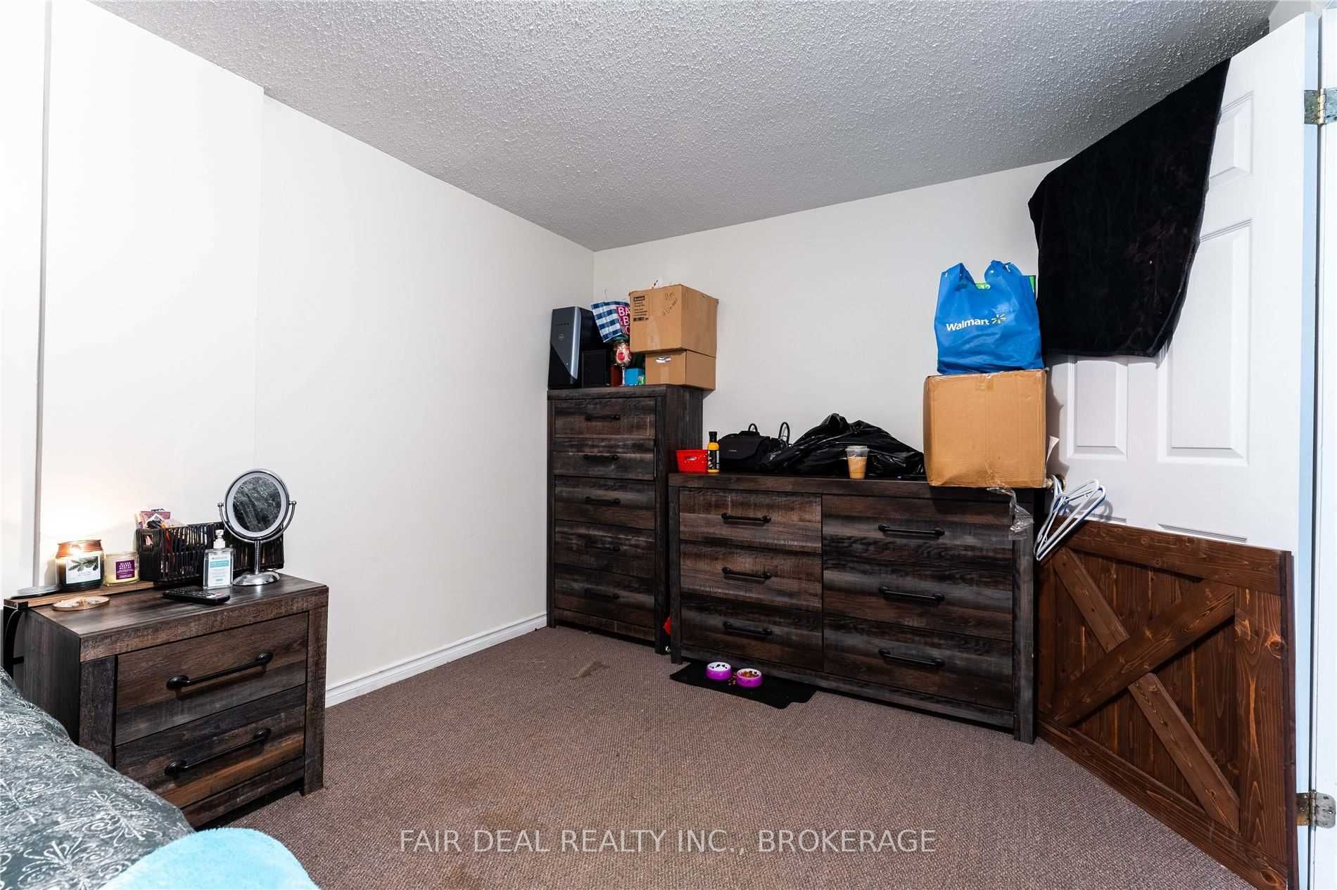 1443 Huron St, #18