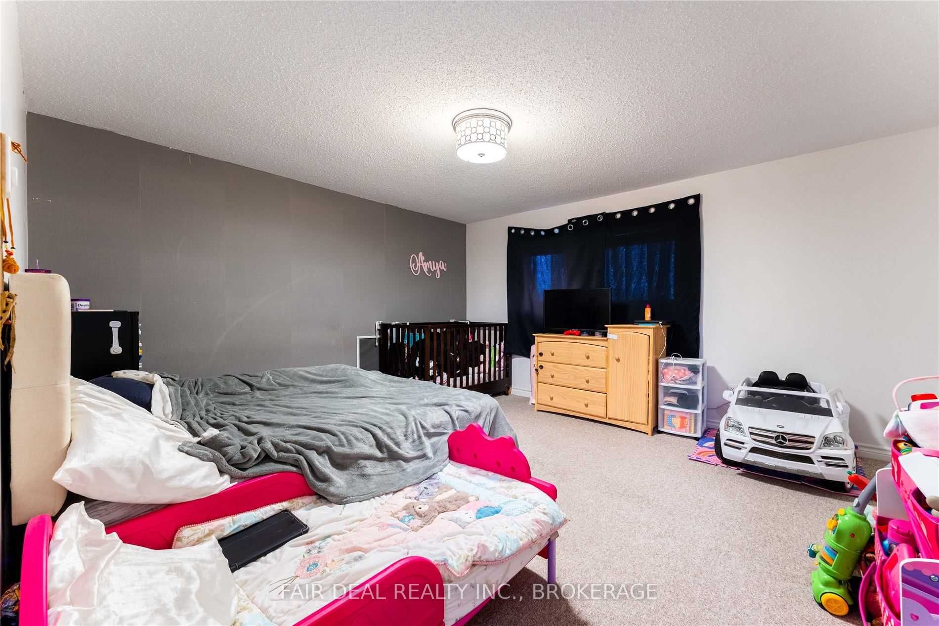 1443 Huron St, #18