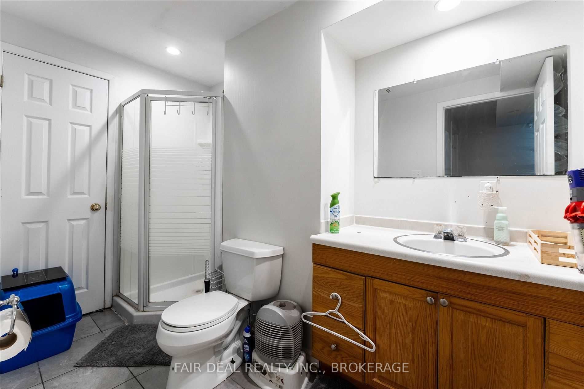 1443 Huron St, #18