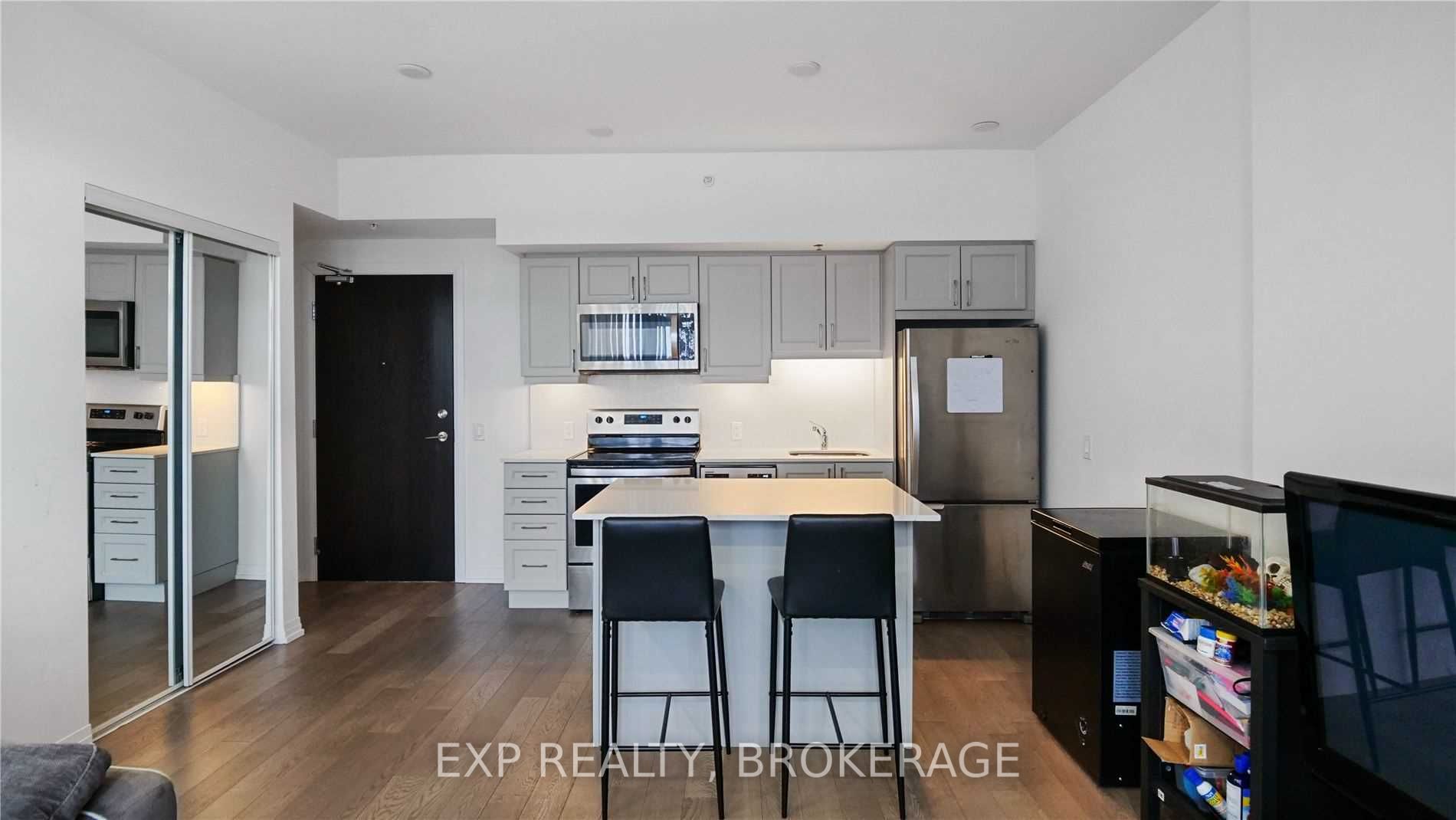 7711 Green Vista Gate, #402