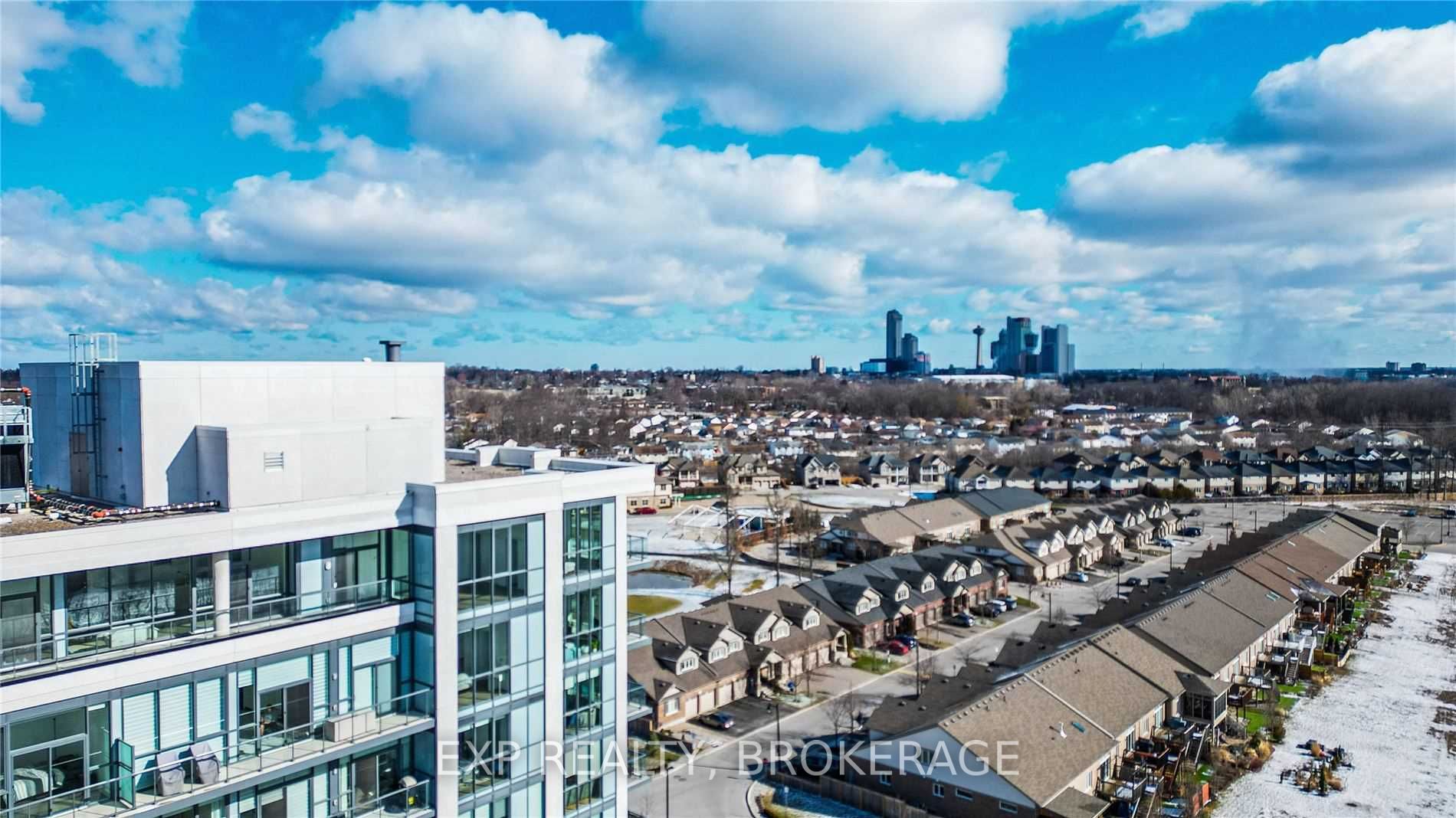 7711 Green Vista Gate, #402