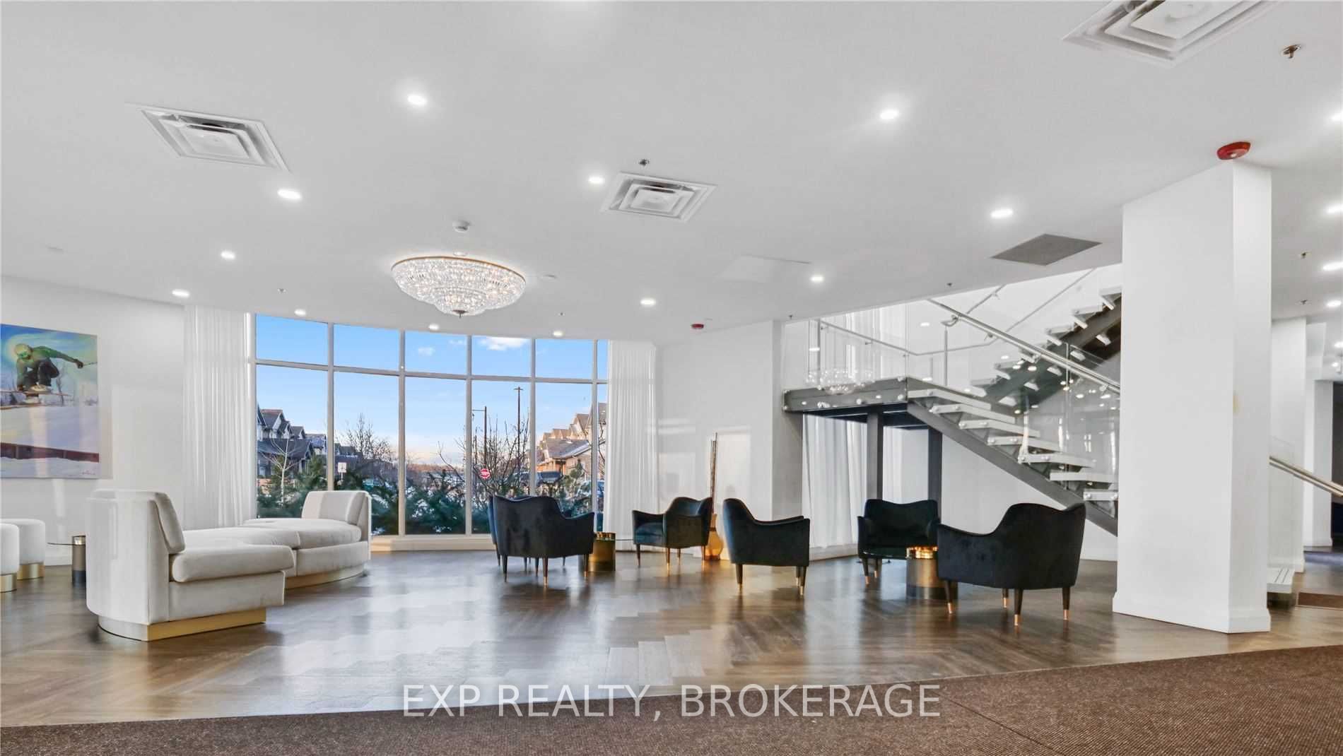 7711 Green Vista Gate, #402