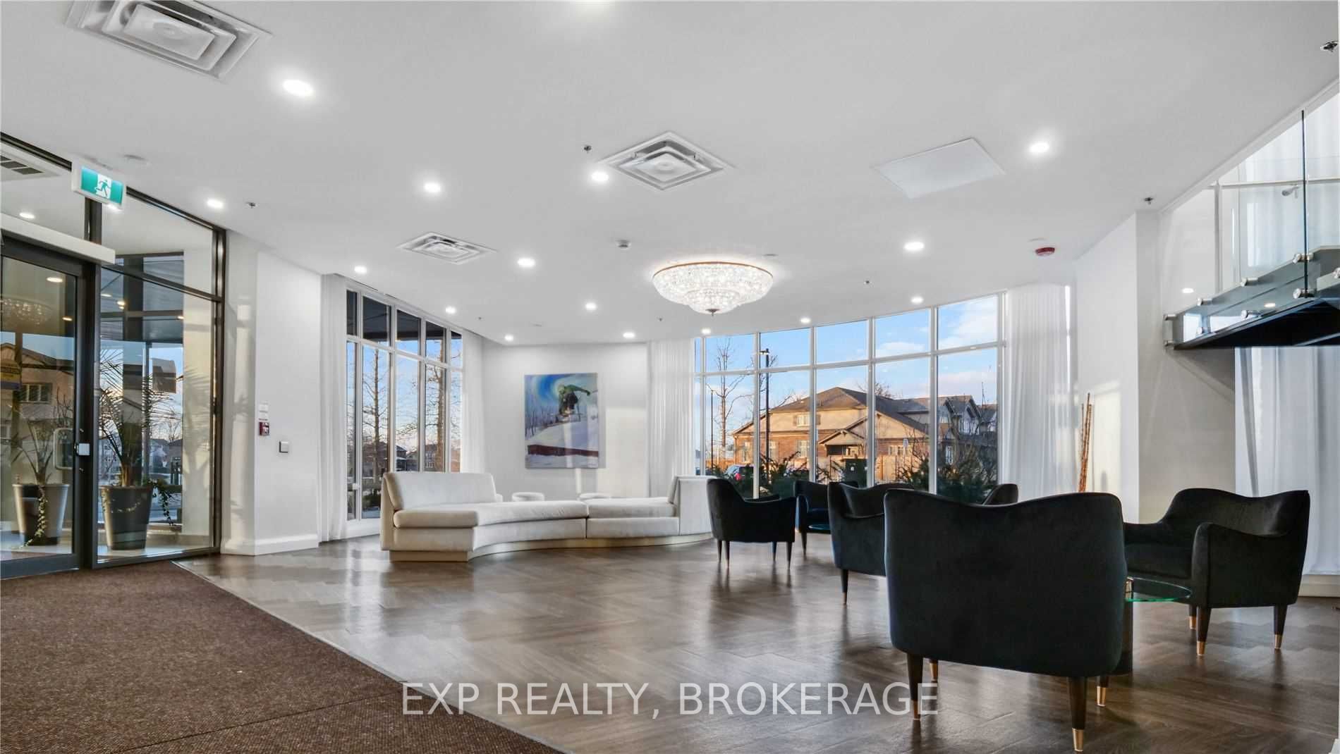 7711 Green Vista Gate, #402