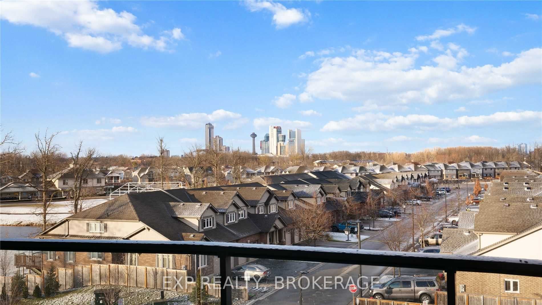 7711 Green Vista Gate, #402