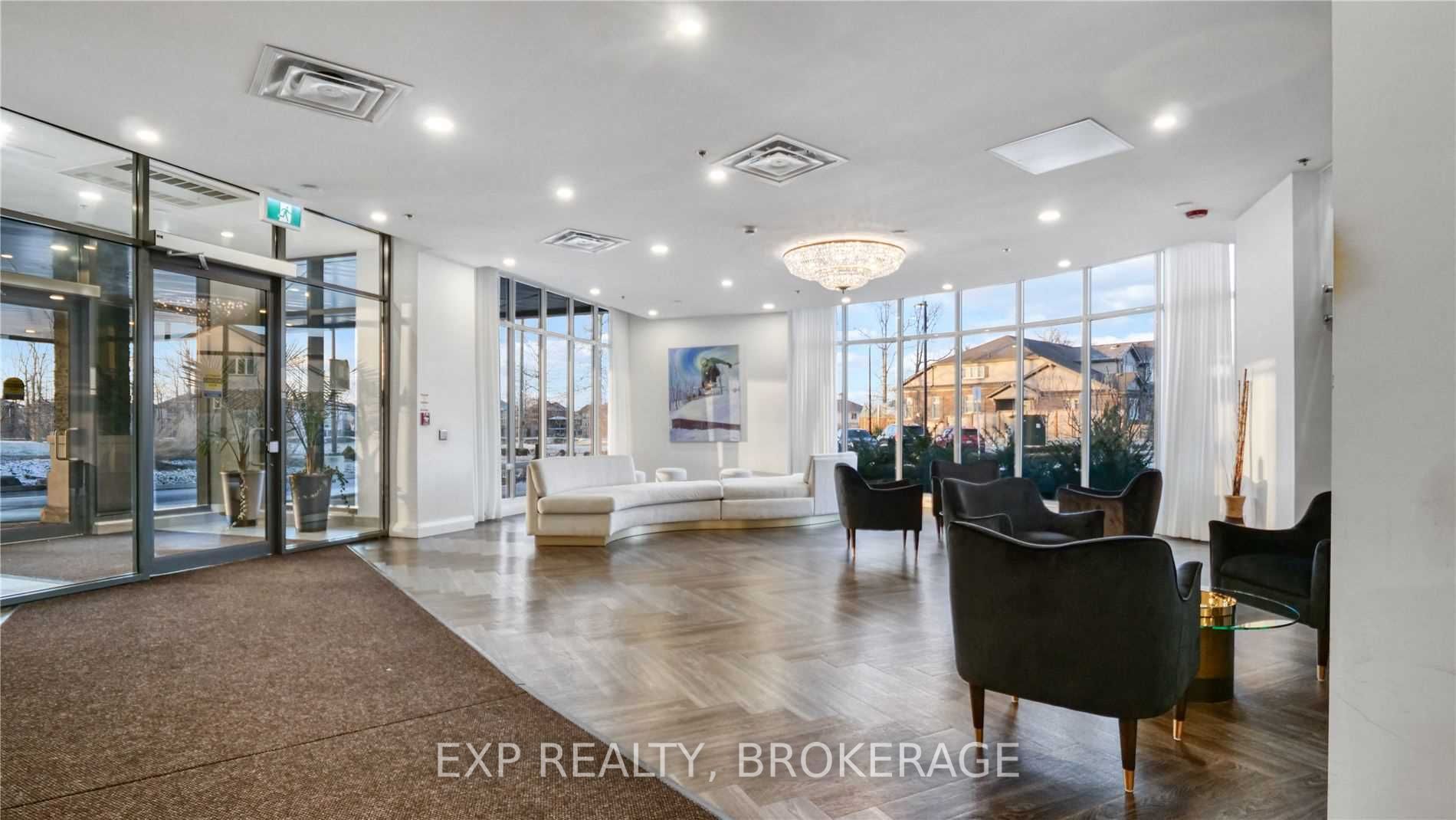 7711 Green Vista Gate, #402