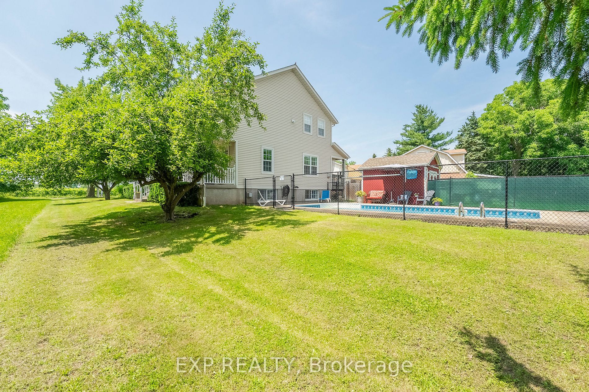 211 Niagara St