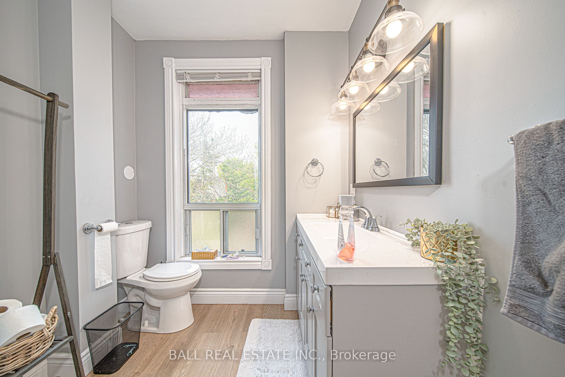 Listing X6003416 - Large Photo # 21