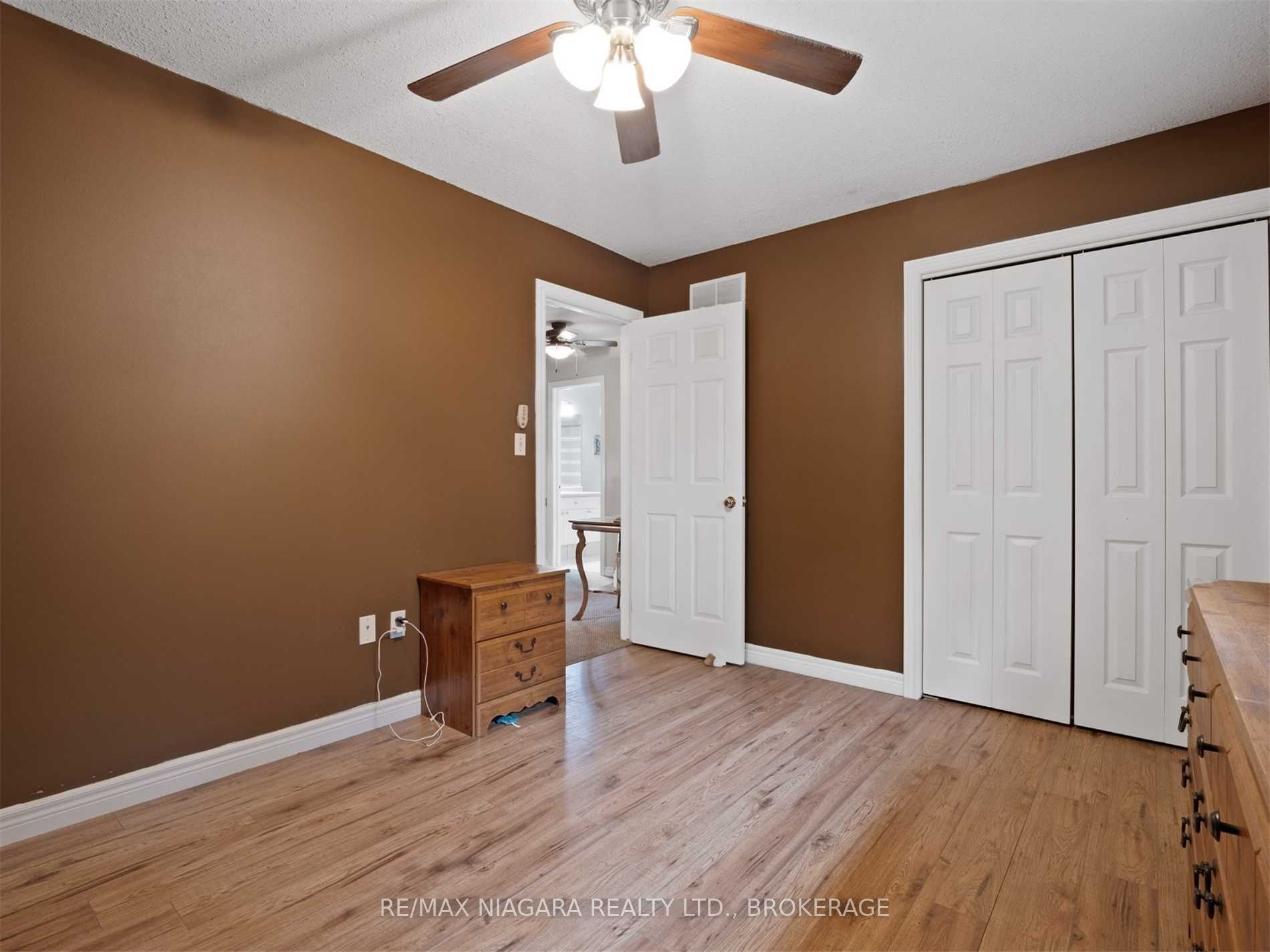 92 Thorold Ave