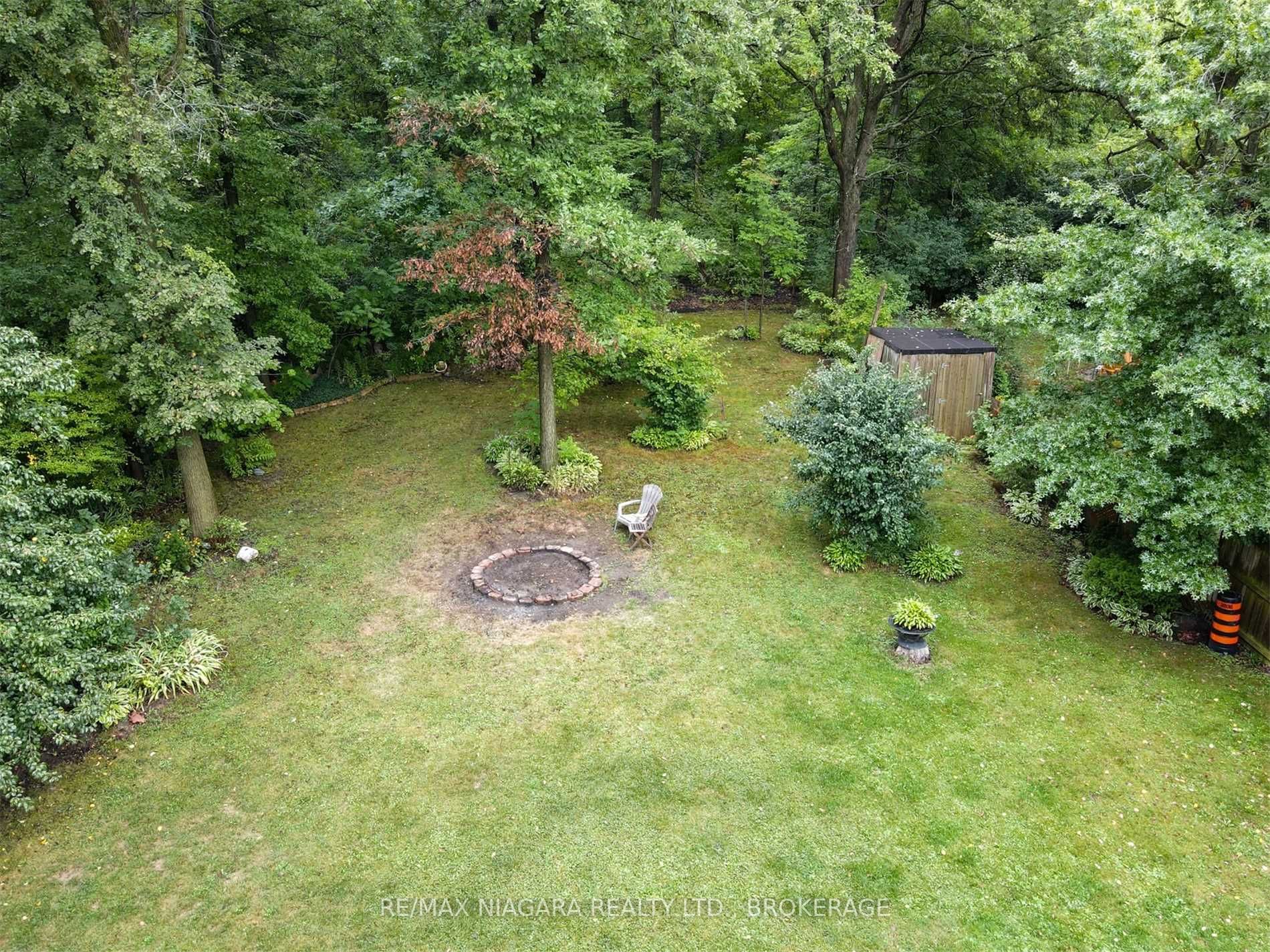 92 Thorold Ave