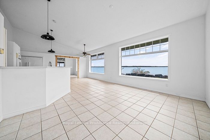 311 Dundas St E, #60