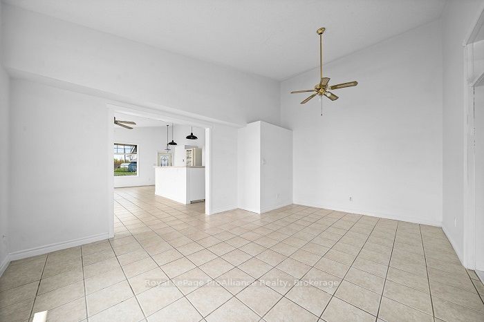 311 Dundas St E, #60