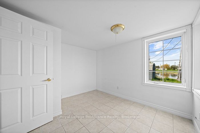 311 Dundas St E, #60