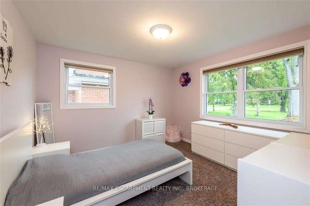 47 Blossom Ave