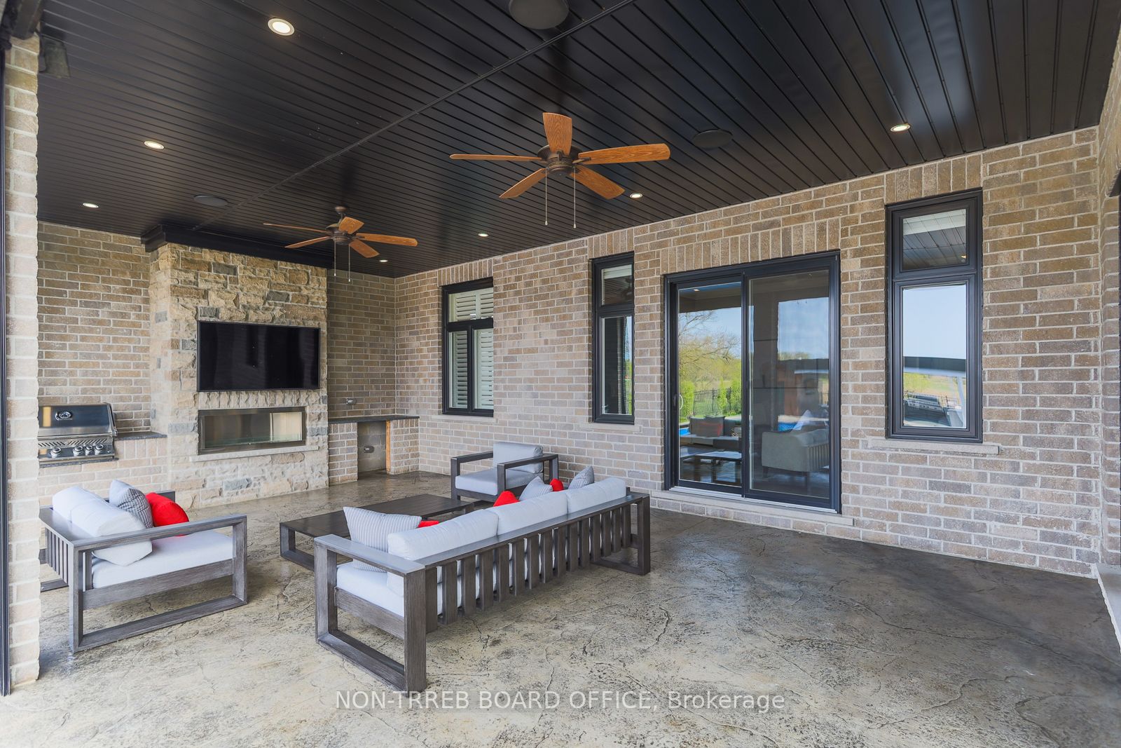 Listing X6005640 - Large Photo # 34