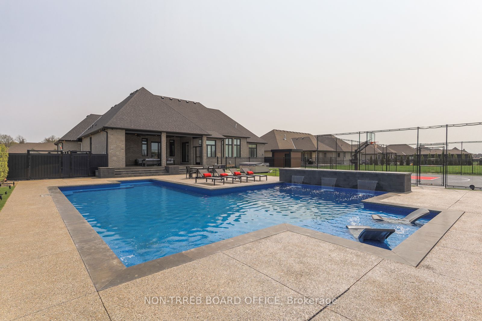Listing X6005640 - Large Photo # 35