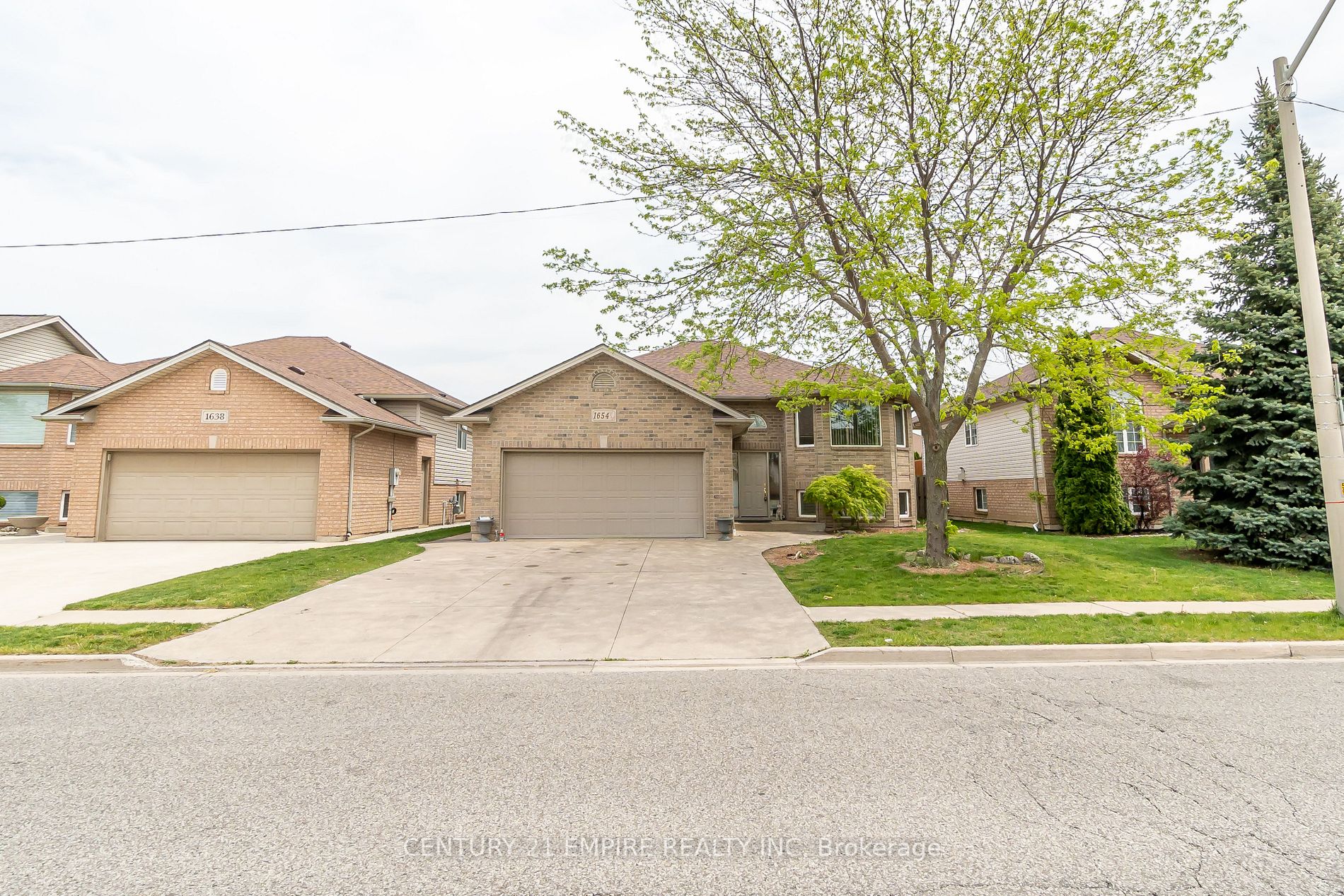 1654 Clover Ave