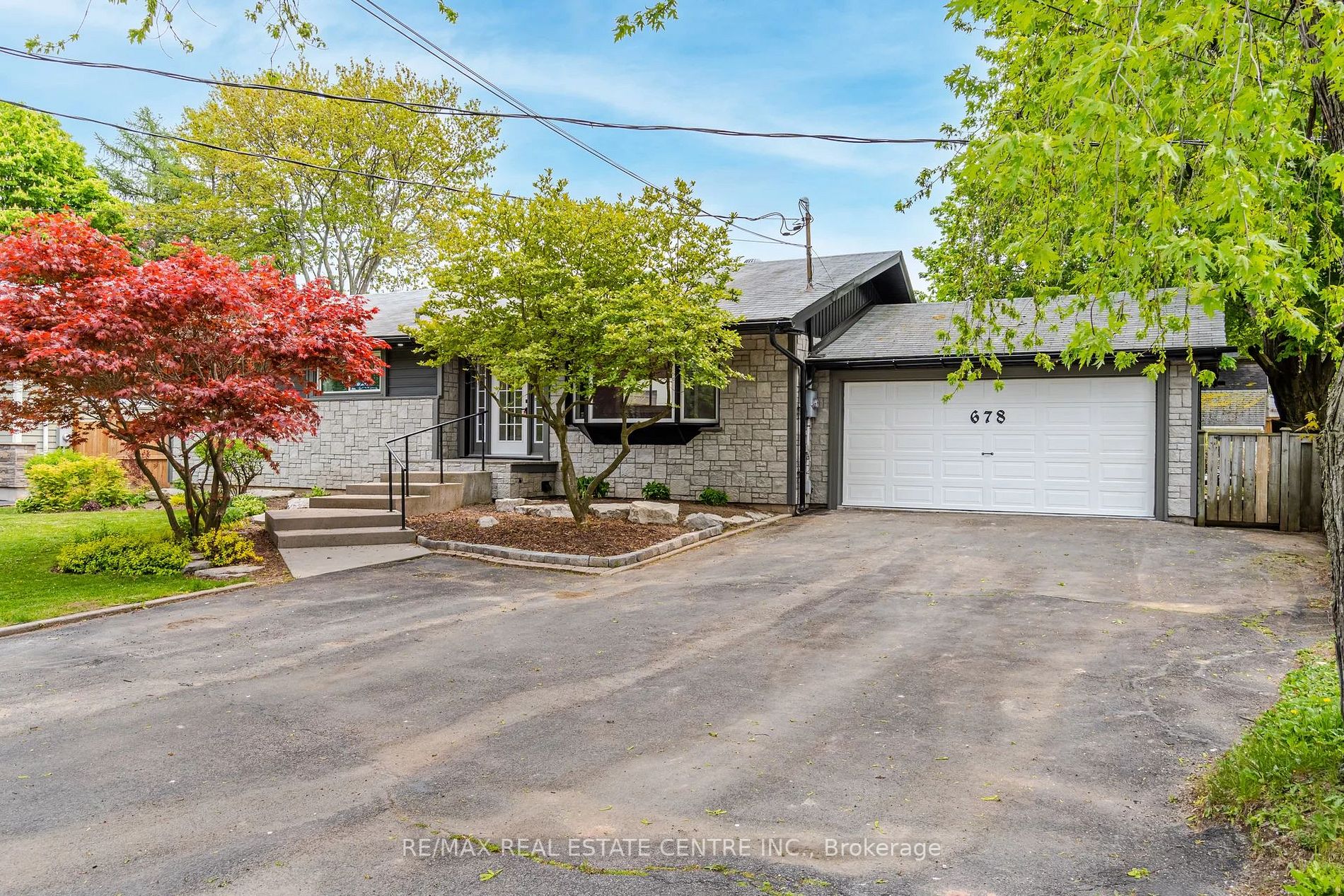 678 Mohawk Rd