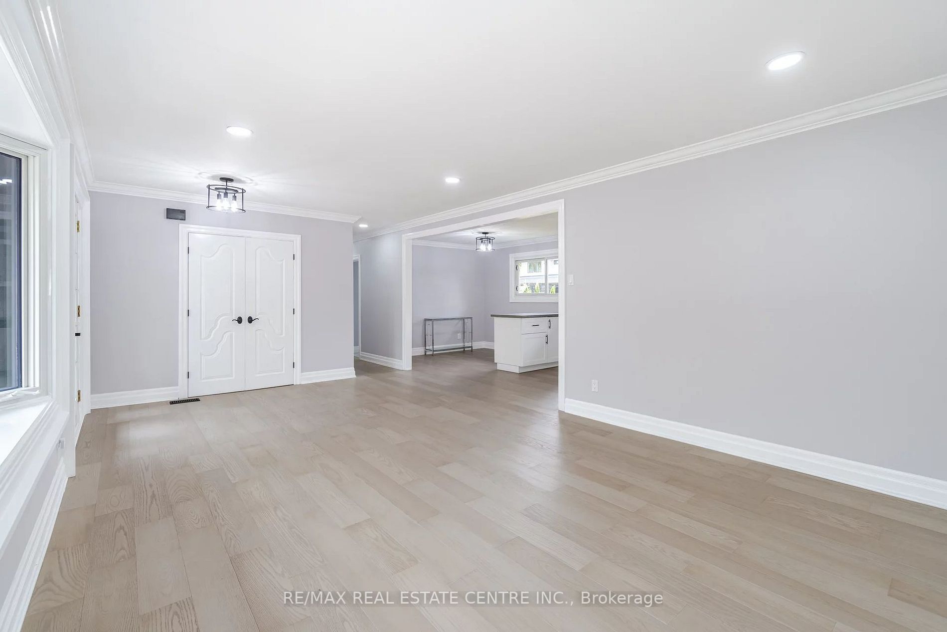678 Mohawk Rd