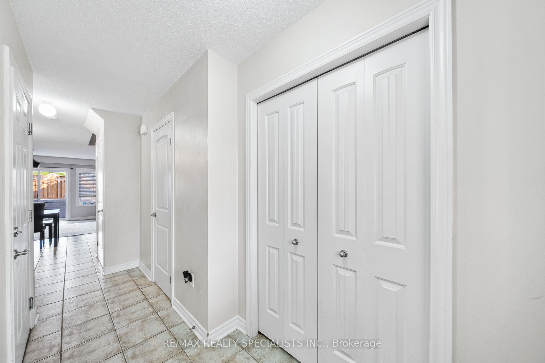 Listing X6006916 - Large Photo # 4