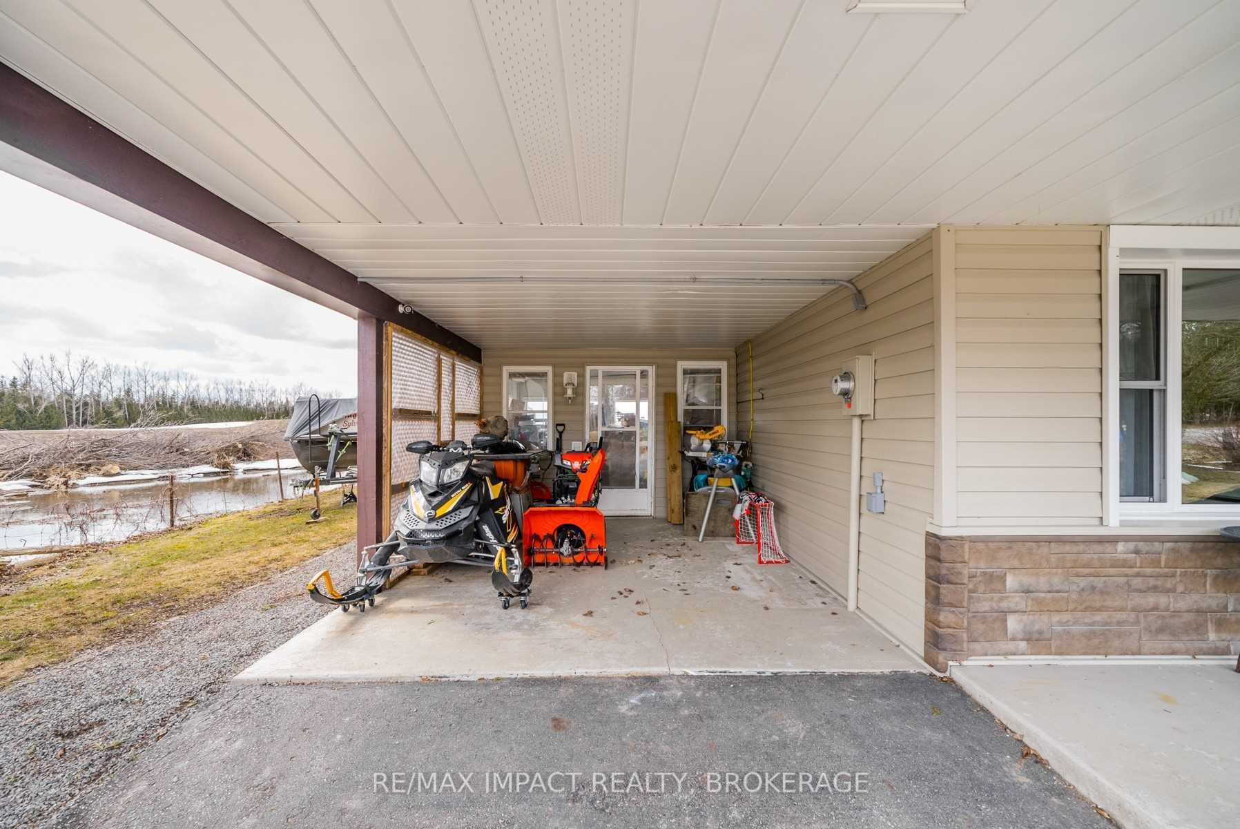 Listing X6006939 - Large Photo # 3