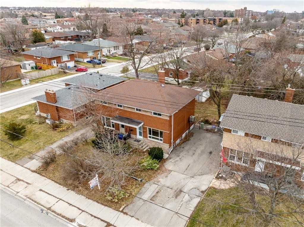502 Upper Kenilworth Avenue