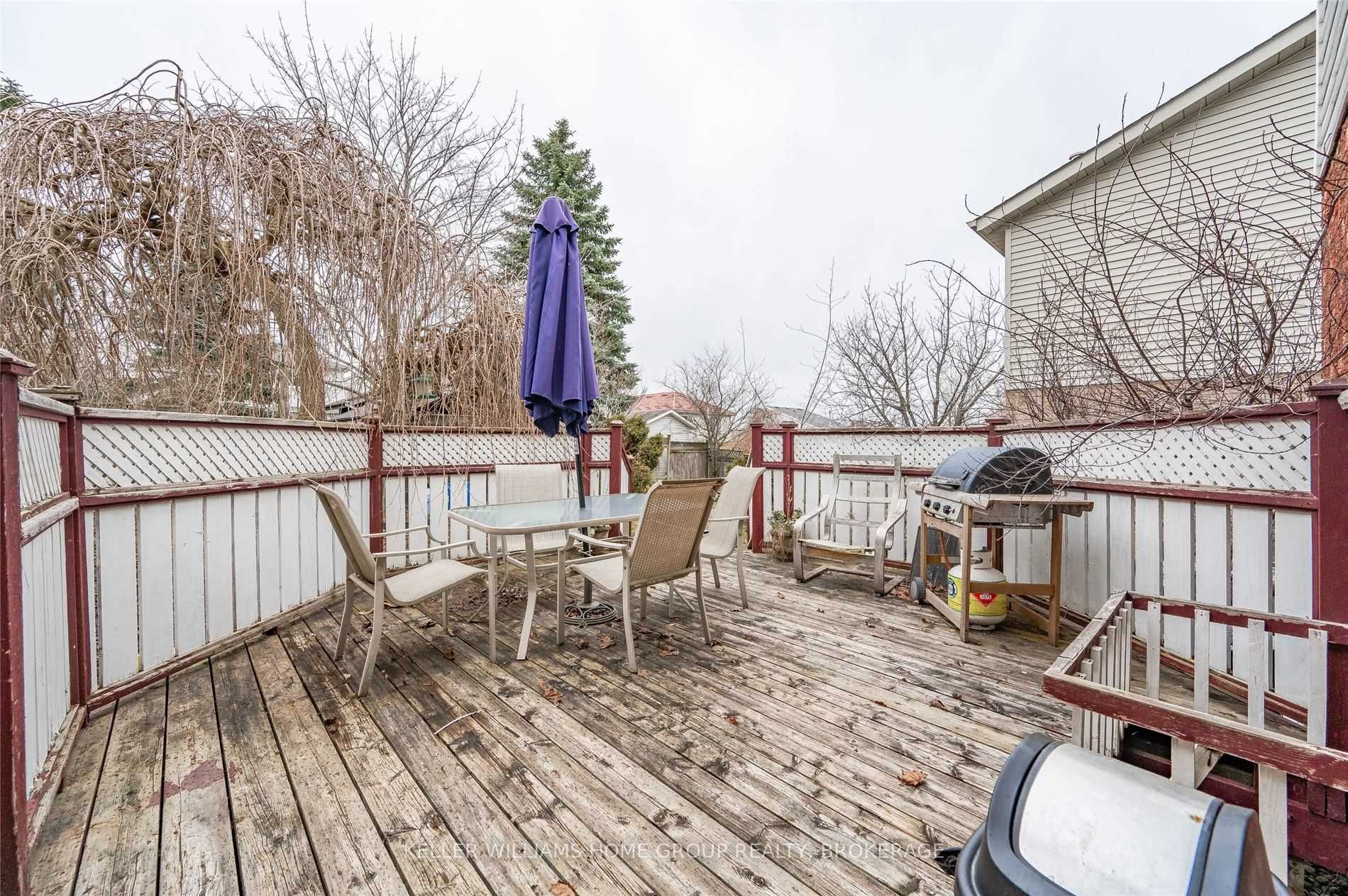26 Sidney Cres