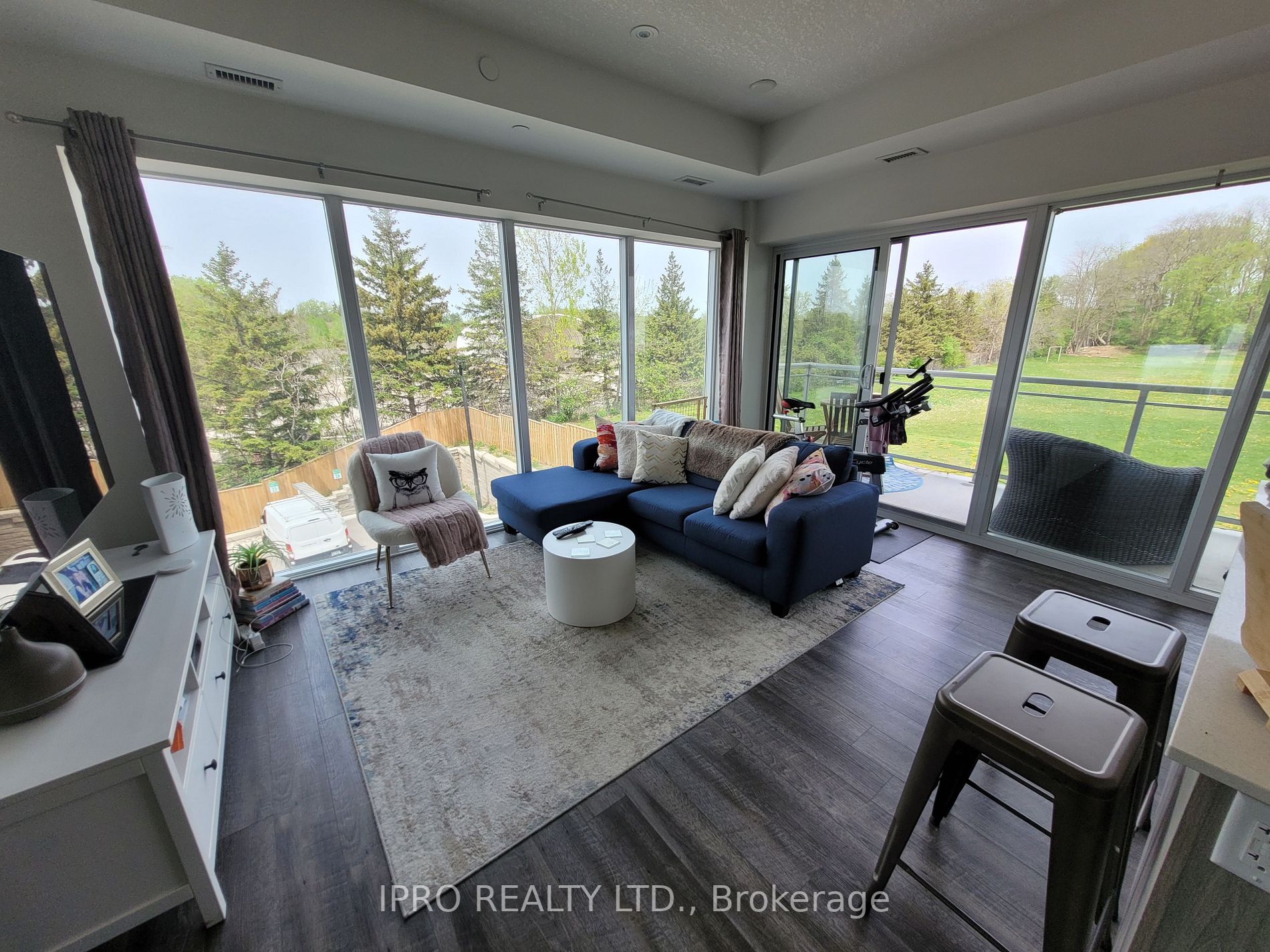 16 Markle Crescent, #301