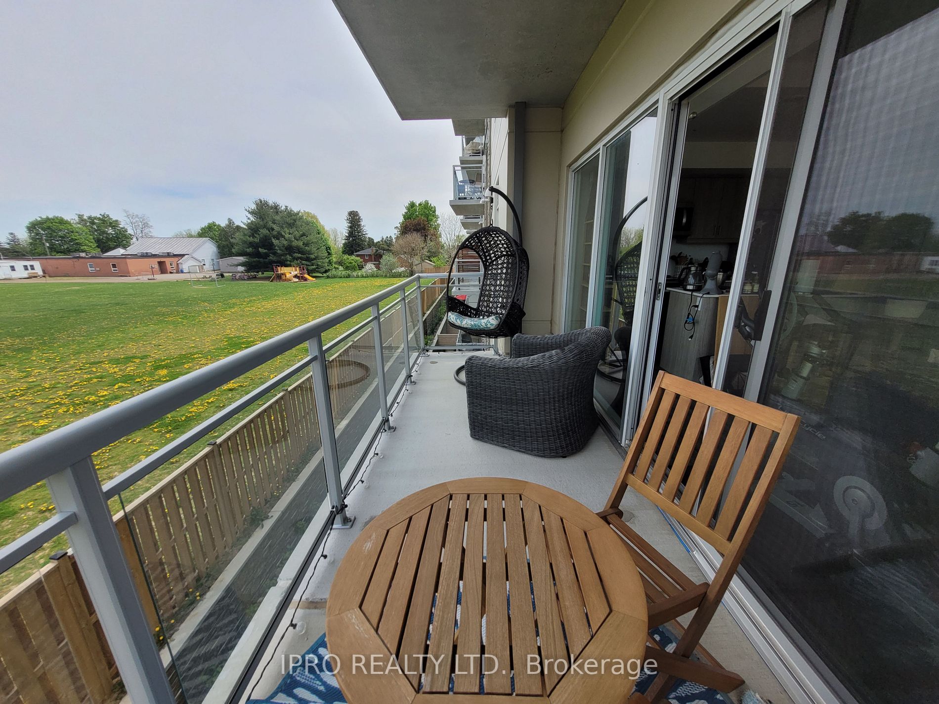 16 Markle Crescent, #301