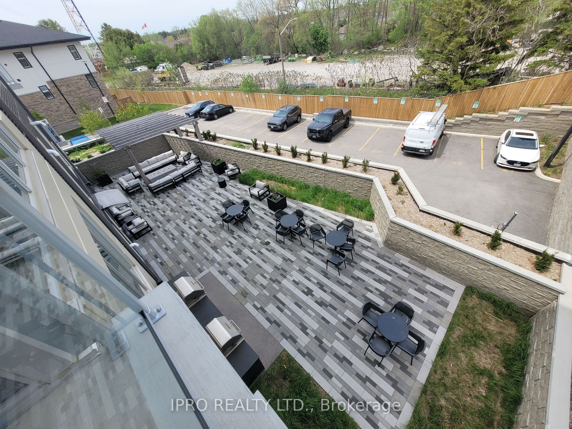 16 Markle Crescent, #301