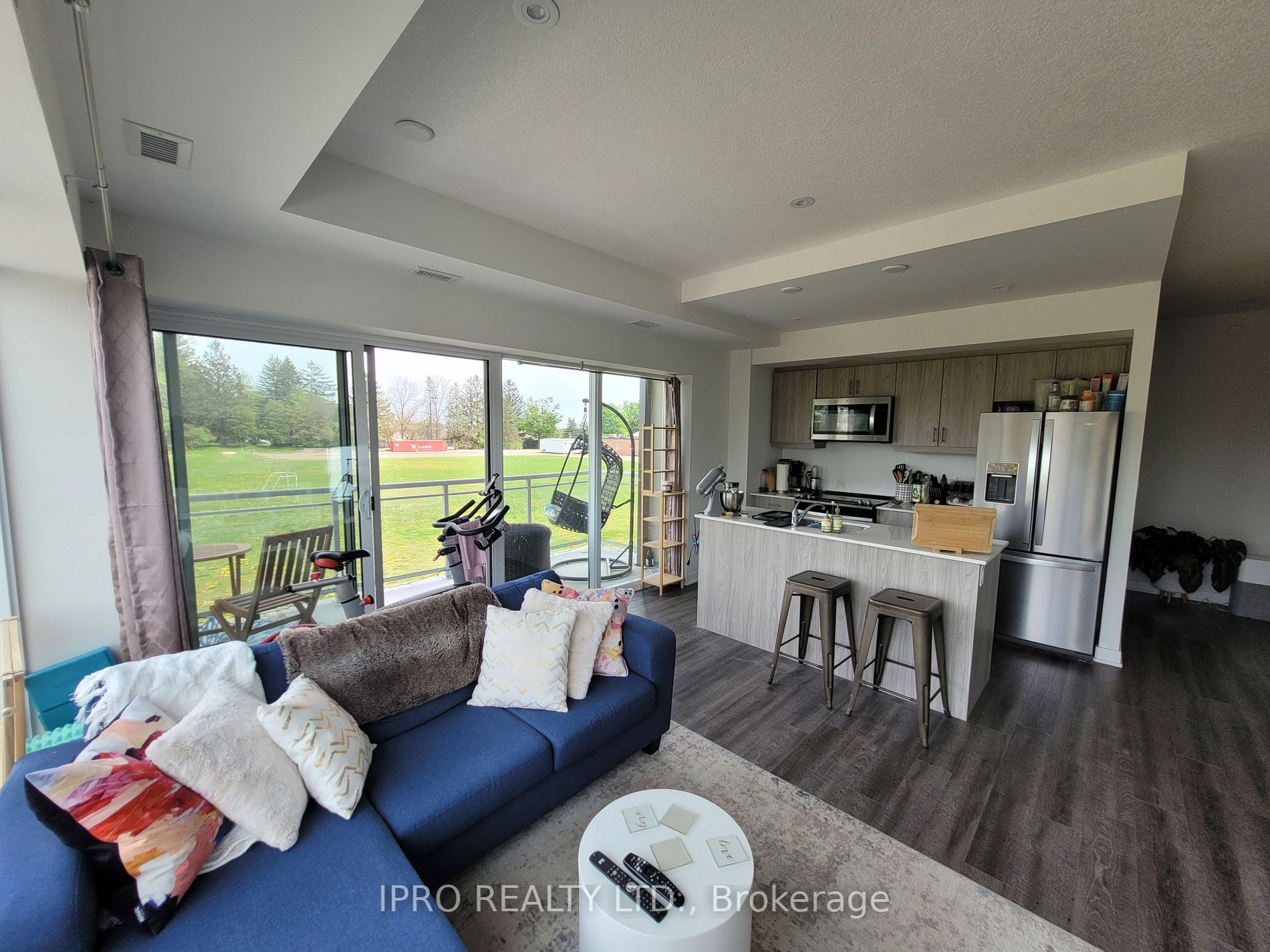 16 Markle Crescent, #301