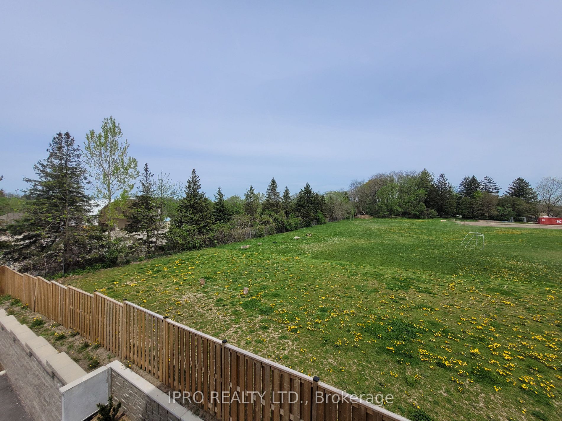16 Markle Crescent, #301