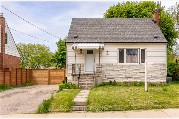 84 West 3rd St, Hamilton