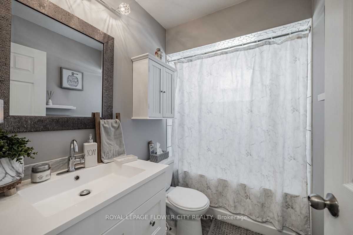 Listing X6009413 - Large Photo # 11