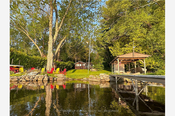 26 Manitou Lane, Kawartha Lakes