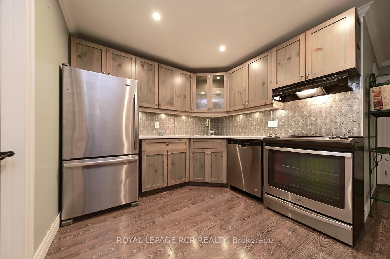 Listing X6010908 - Large Photo # 16