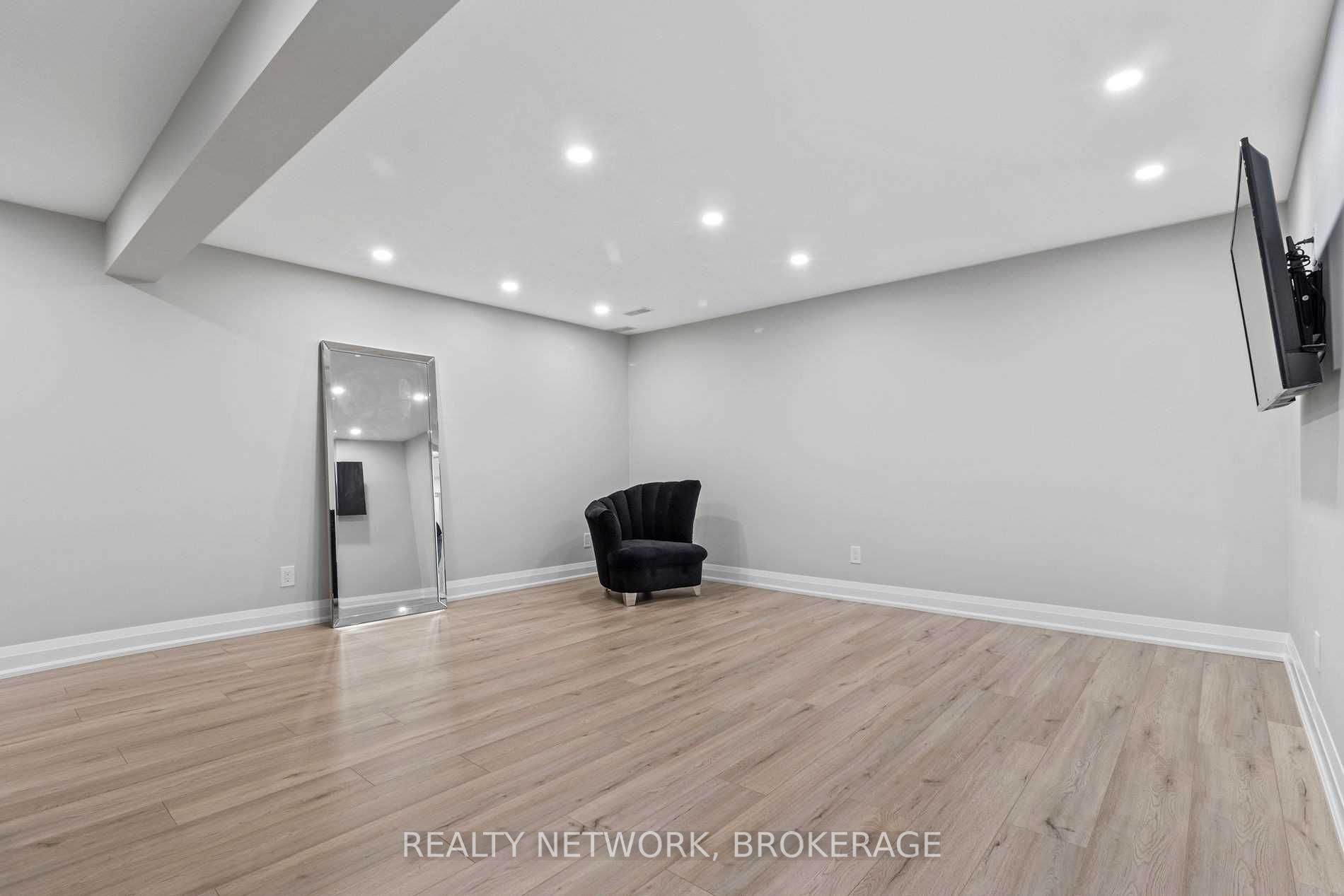 Listing X6010911 - Large Photo # 27