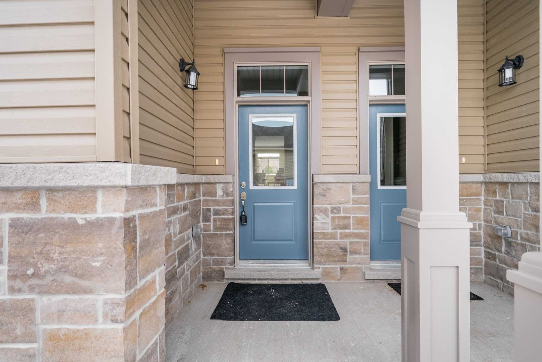 17 Lakewood Cres, #10
