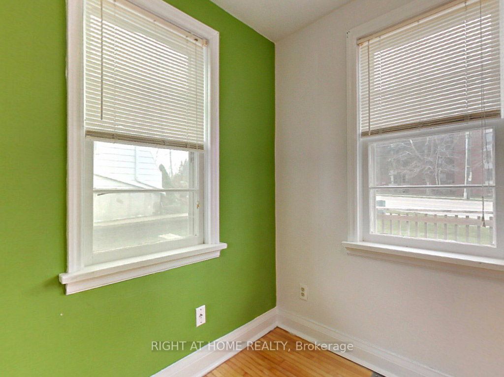 Listing X6011712 - Large Photo # 27