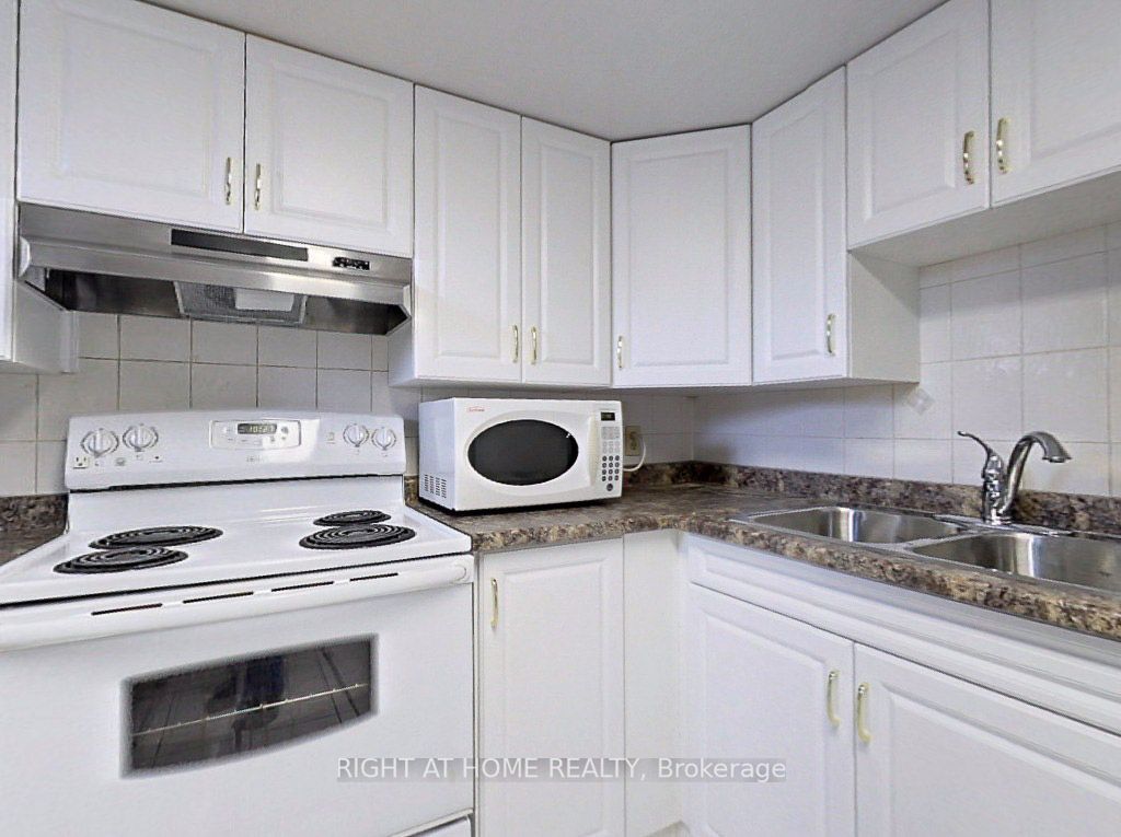 Listing X6011712 - Large Photo # 32