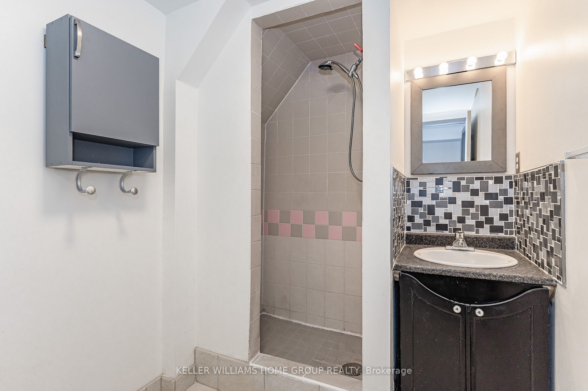 Listing X6012464 - Large Photo # 30