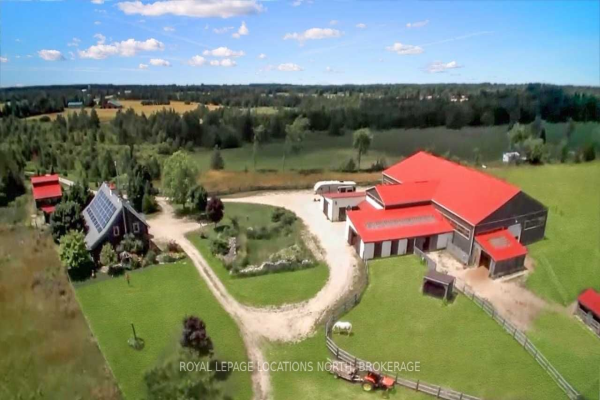 773367 Highway 10, Grey Highlands