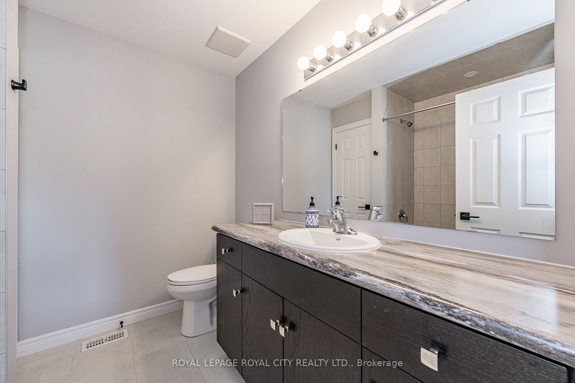 Listing X6013372 - Large Photo # 24