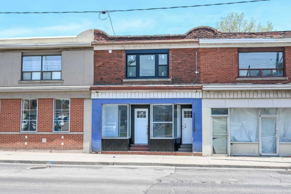 719 Barton St E, Hamilton